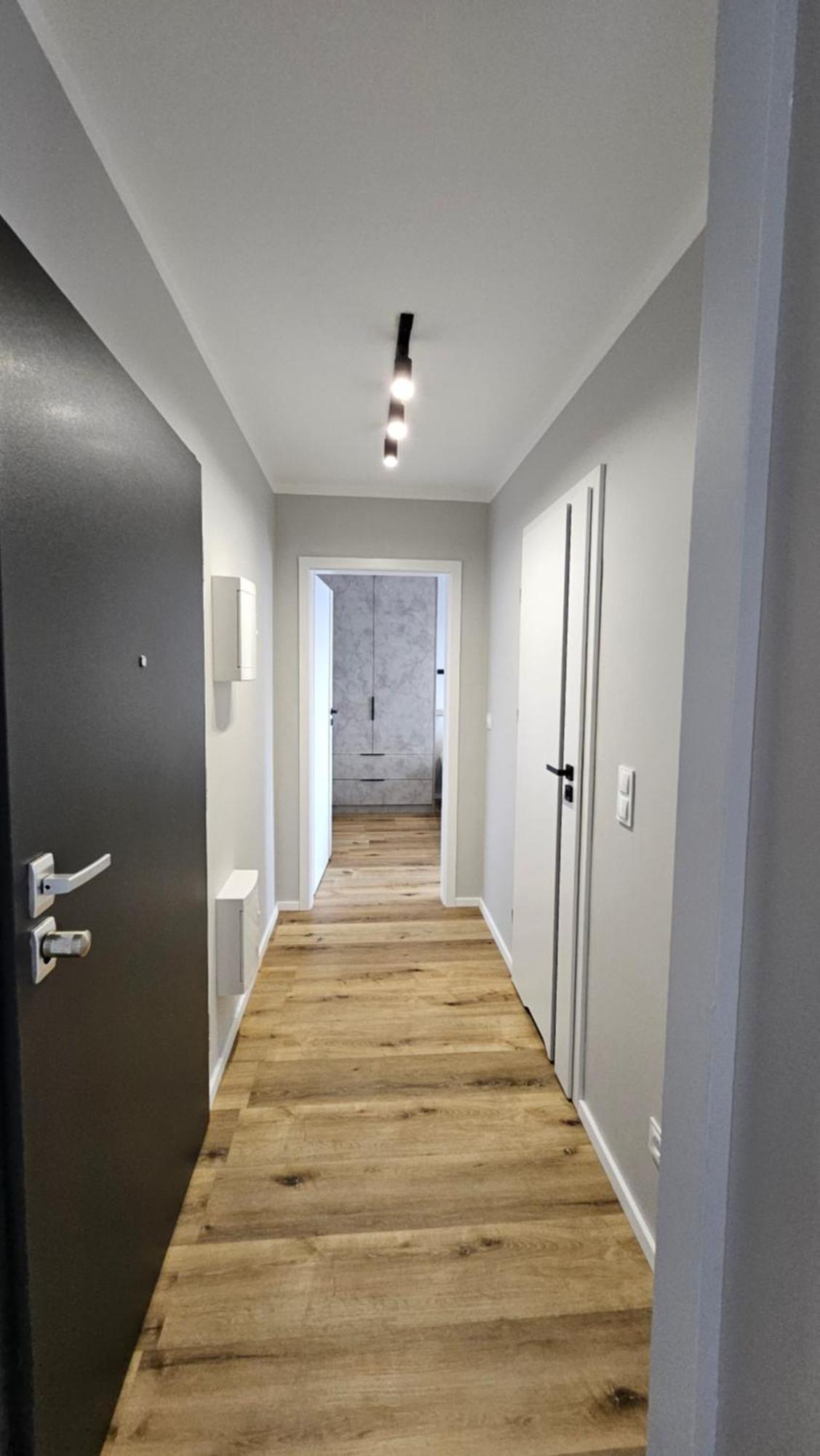 Apartament Bulgarska 59 - Sypialnia I Salon - 40M2 - Self Check In 24H Poznań Esterno foto